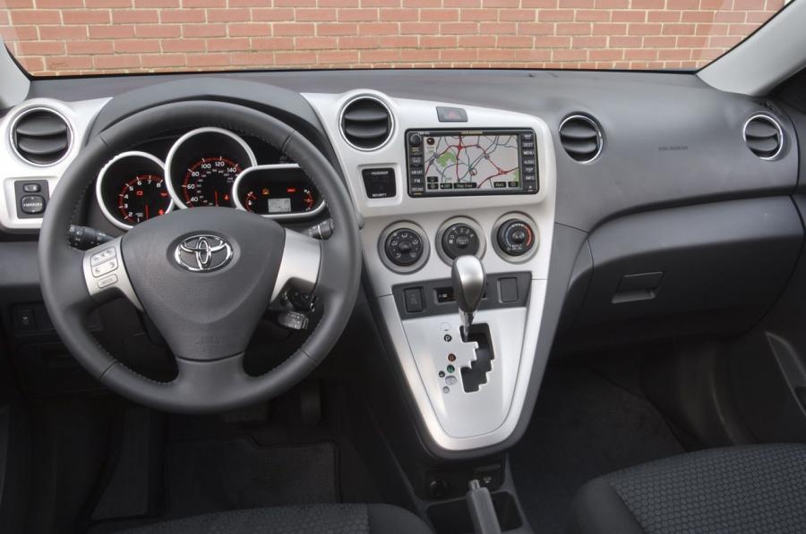  Toyota Corolla Matrix 2009 года  (фото 19 из 43)